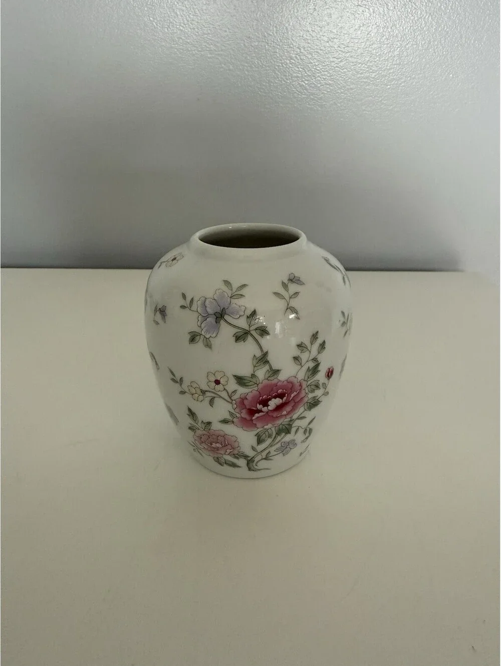 Lemax Small Ginger Jar Flower Vase w/ Chrysanthemum Flowers Pattern ~ No Lid EUC